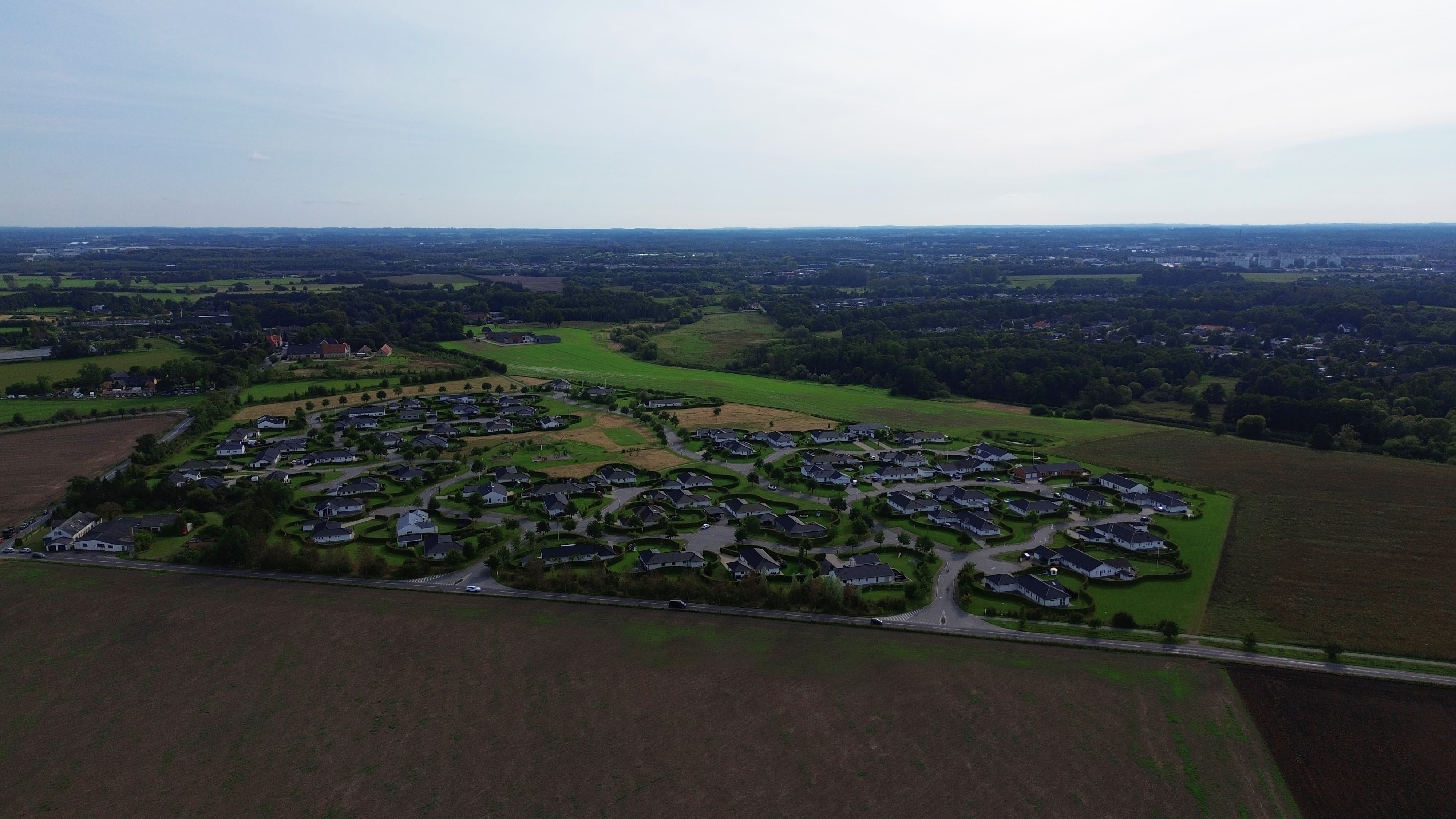 Dronefoto over Åsum